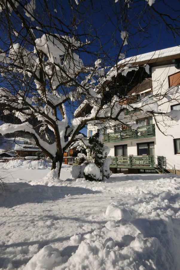 Gaestehaus Meusburger Безау Экстерьер фото